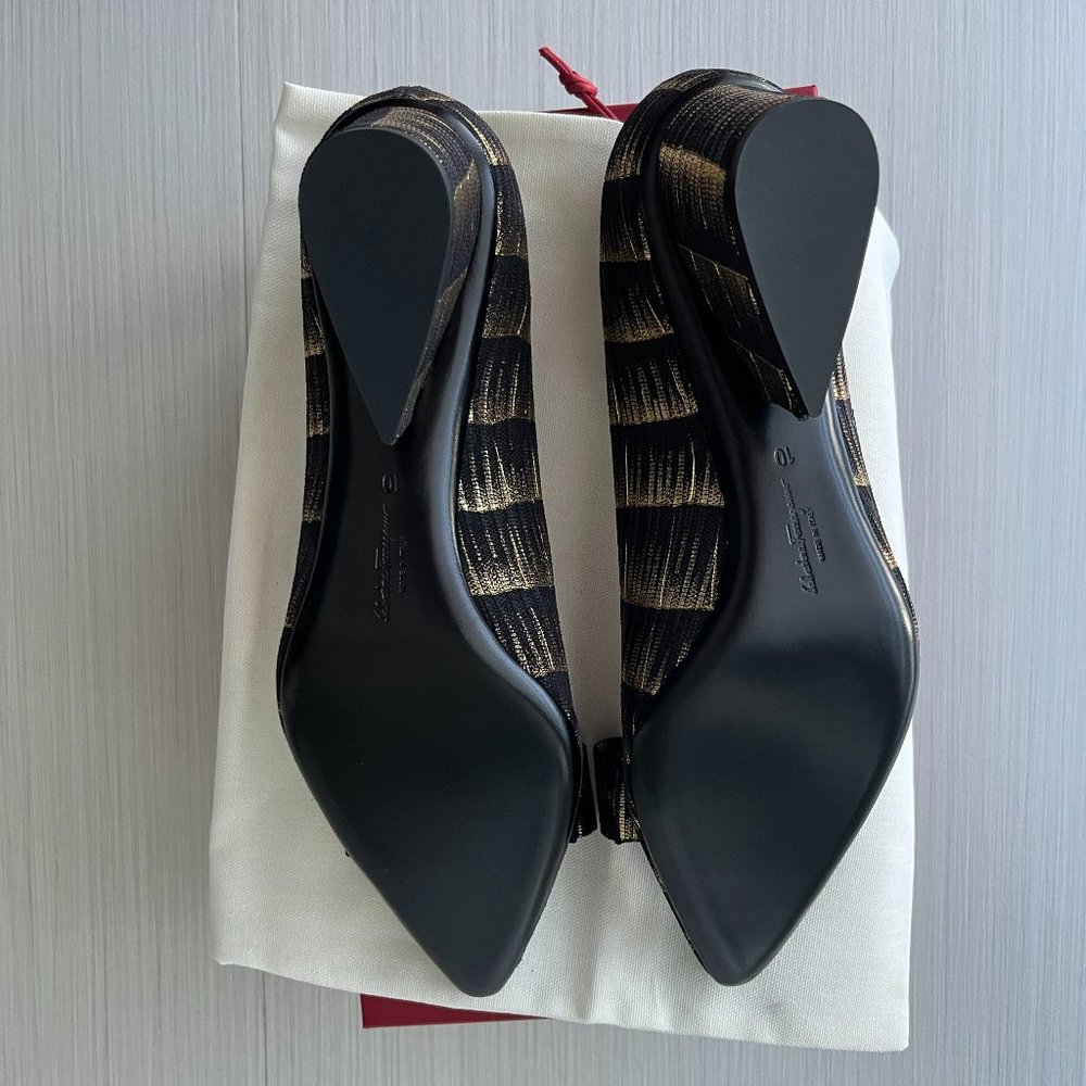 Metallic bow pumps - Picture 9 of 16